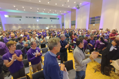 Volt General assembly, valné zhromaždenie Frankfurt 2025 Volt Europa, hnutie Volt, prvá a jediná federalistická strana európskej únie