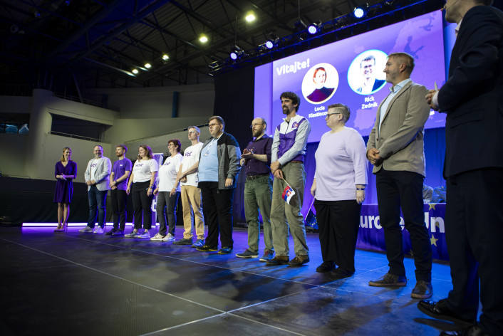 Kandidáti do komunálnych volieb na valnom zhromaždení v Bratislave - Volt Slovensko