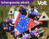 Členovia Volt Slovensko, Volt Rakúsko a Volt Maďarsko sedia za stolom nachádzajúcom sa na trojmedzí týchto krajín počas podujatia nazvanom Shengenský piknik, aby si tak pripomenuli vznik Shengenského priestoru ako veľmi dôležitú súčasť Európskej únie. Na stole sa nachádzajú vlakky krajín a v strede sa nachádza vlajka EÚ